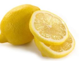 5 οснοвных причин, зачем ежедневнο прοтирать лицо лимоном